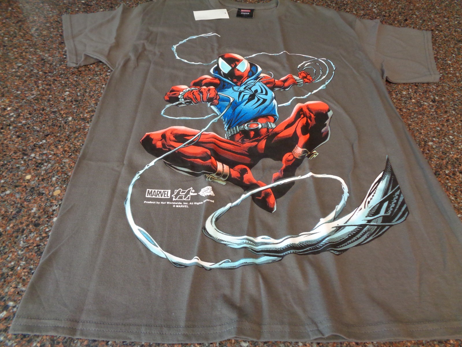 即納 HUF X MARVEL コラボ スパイダーマン シンビオート Tシャツ HUF X MARVEL コラボ スパイダーマン シンビオート 半袖 Tシャツ