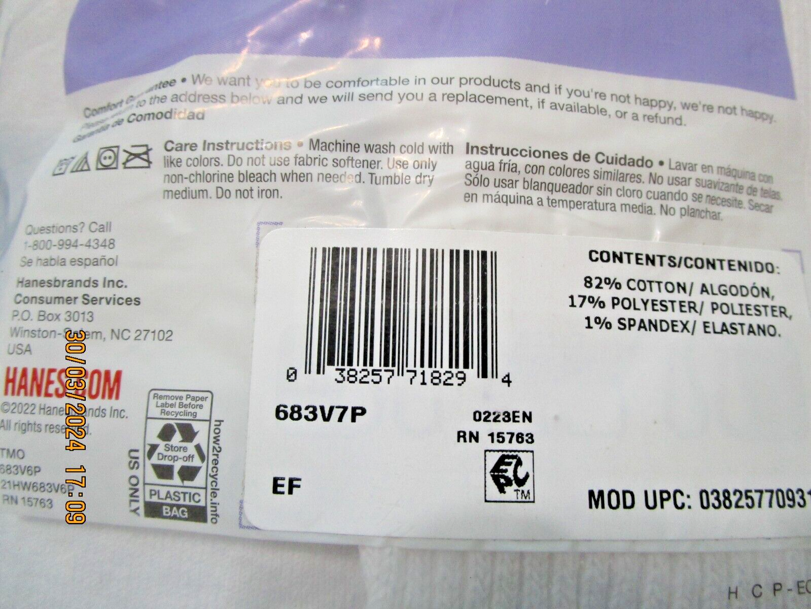 Hanes Women’s Cushioned Crew Socks White 7 Pairs Extended Size 8-12 Open Package