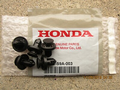 08 - 12 HONDA ACCORD FRONT BUMPER GRILLE RETAINER PIECE CLIP OEM QTY = 5 NEW