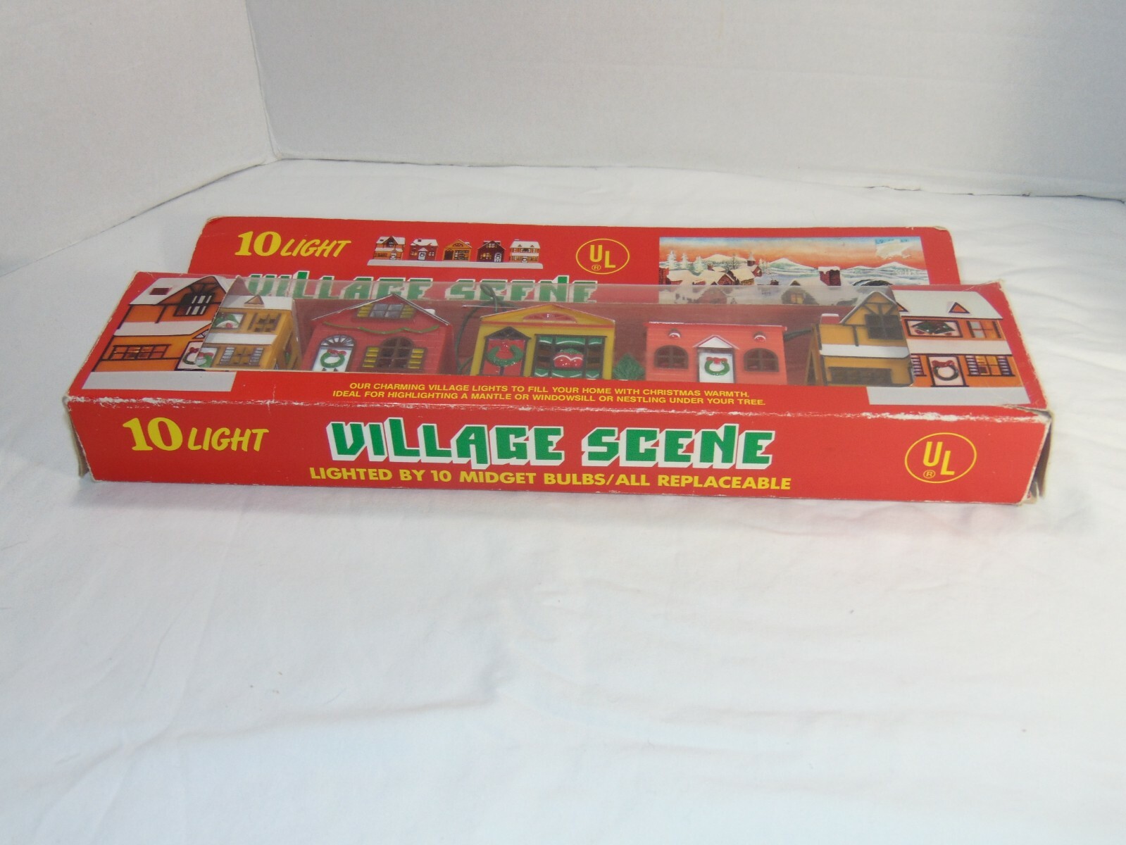 Vintage Mantle Village Scene Plastic House Christmas 10 Light Set Hong Kong 1988