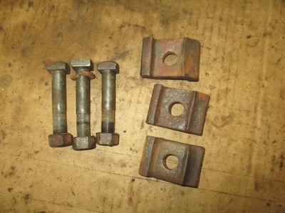 IH Farmall C SC Front Wheel Bolts and Wedges Clamps   Antique Tractor