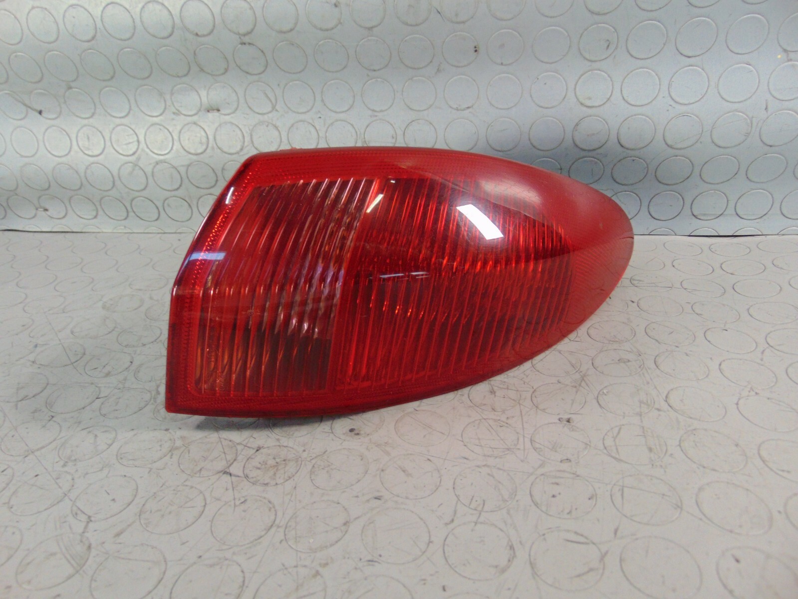 Fanale posteriore destro ALFA ROMEO 147 46556347
