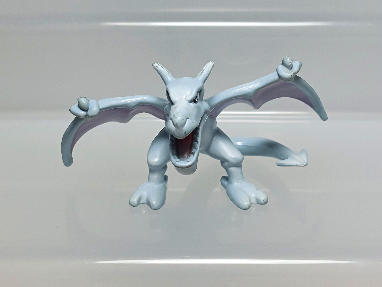 Aerodactyl Ptera Pokemon Monster Collection Figure Tomy