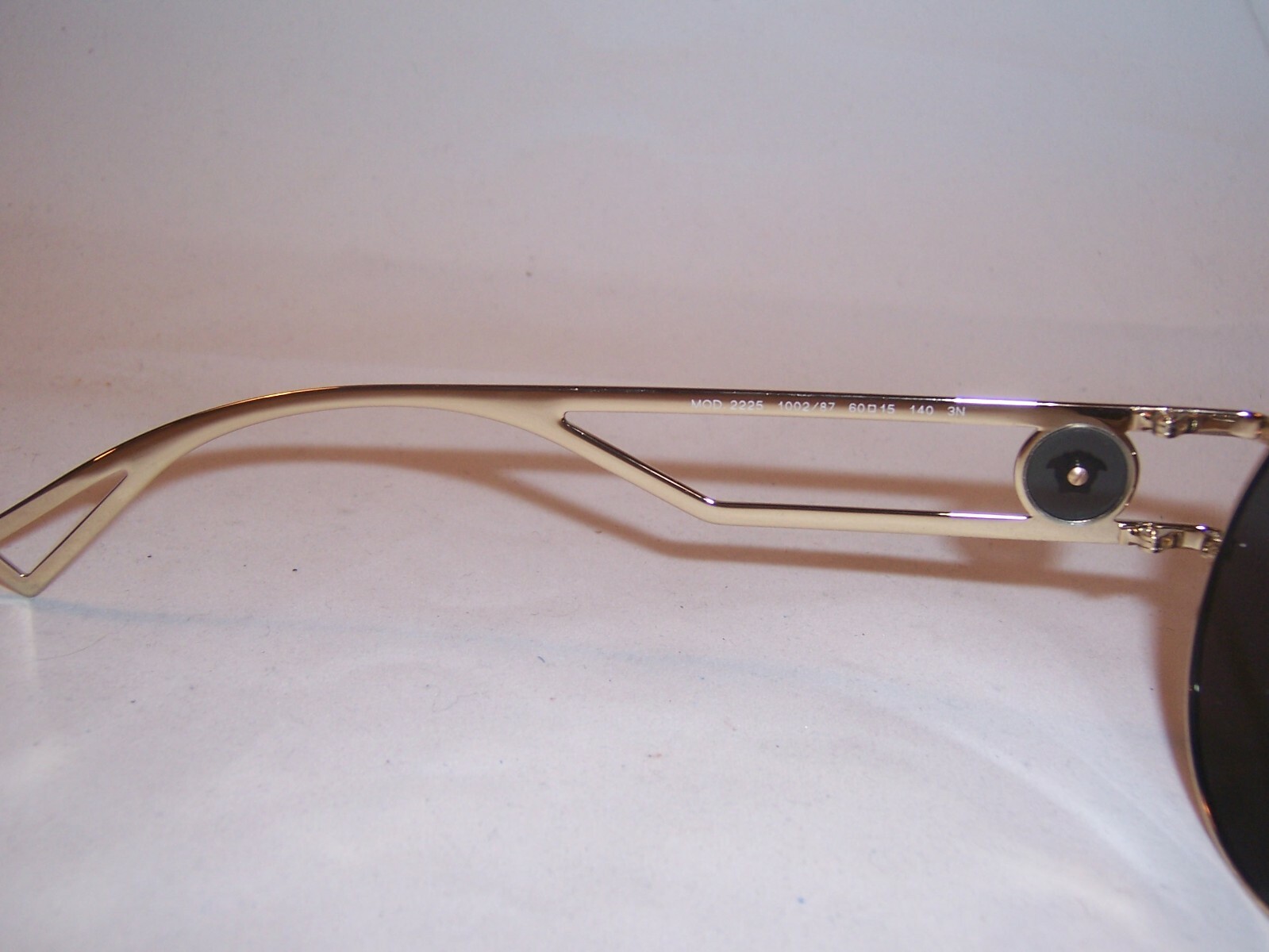 Pre-owned Versace Sunglasses Ve 2225 100287 Gold/gray 60mm Authentic