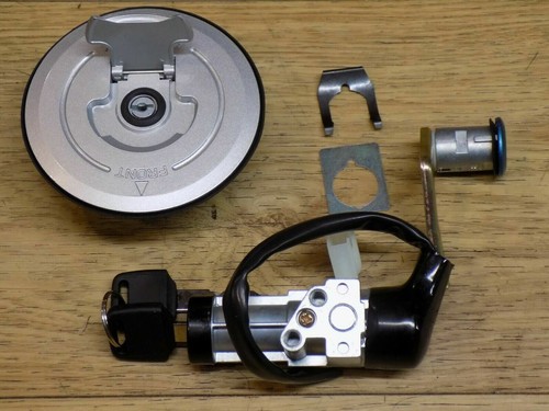 Ignition Switch Fuel Cap Toolbox Seat Lock Keys For Yamaha V-STAR 650
