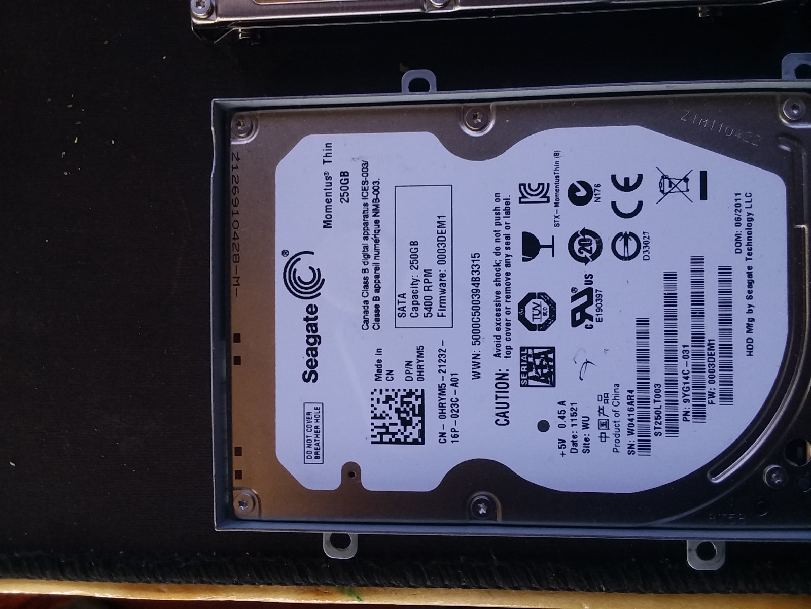 2 Seagate 250gb 2.5 hdd and external enclosures