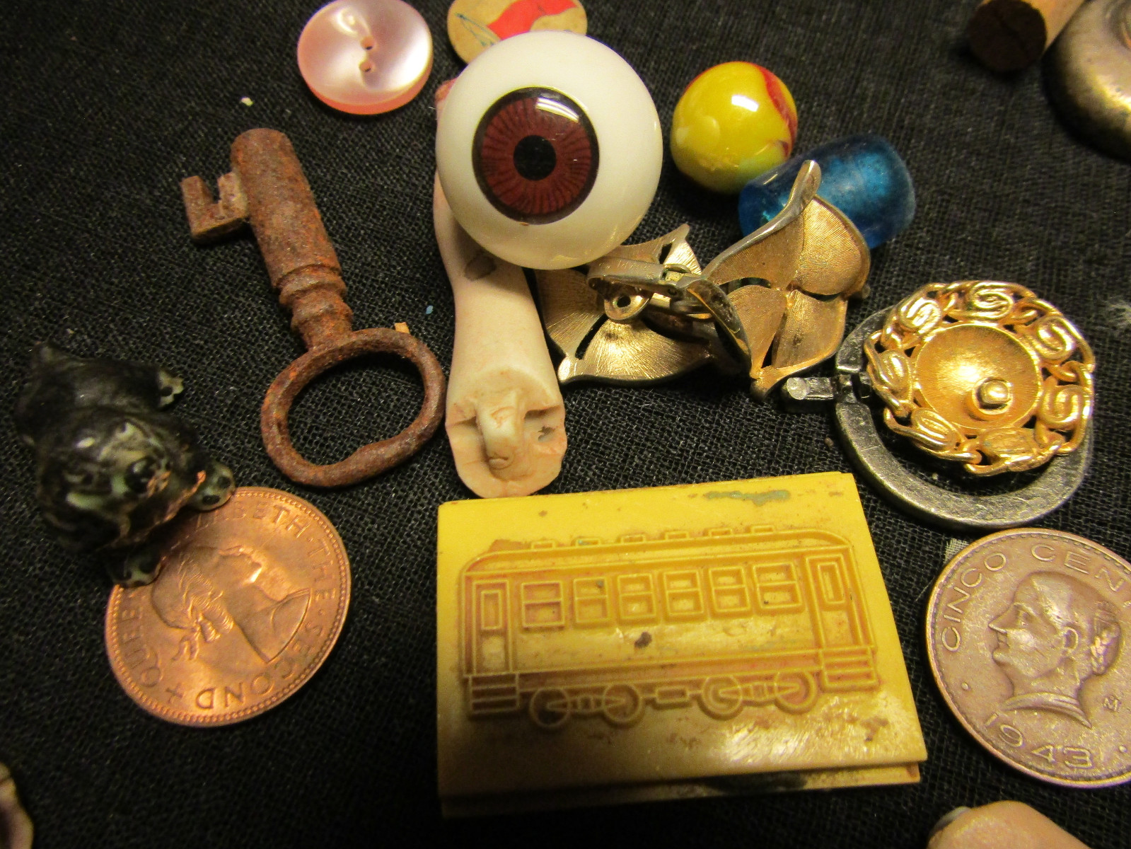 STEAMPUNK ALTERED ART NEEDFUL THINGS LOT!ODDS,TRINKETS ,CHARMS JUNKIES! LT1
