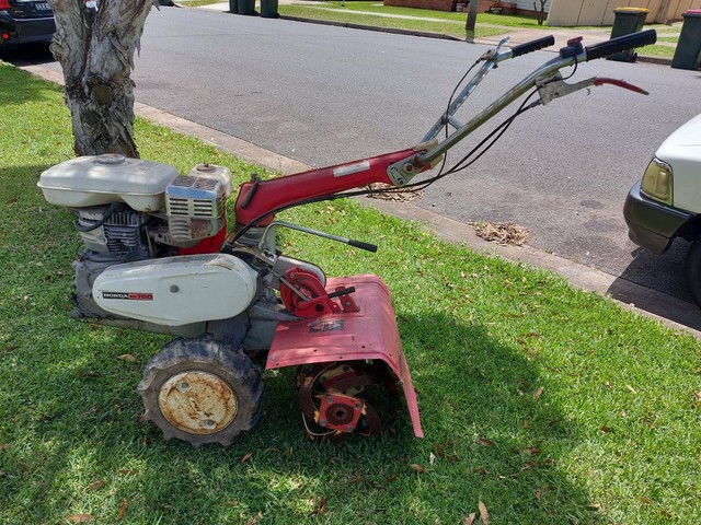 Honda FR700 tiller cultivator, commercial-grade | Garden Tools