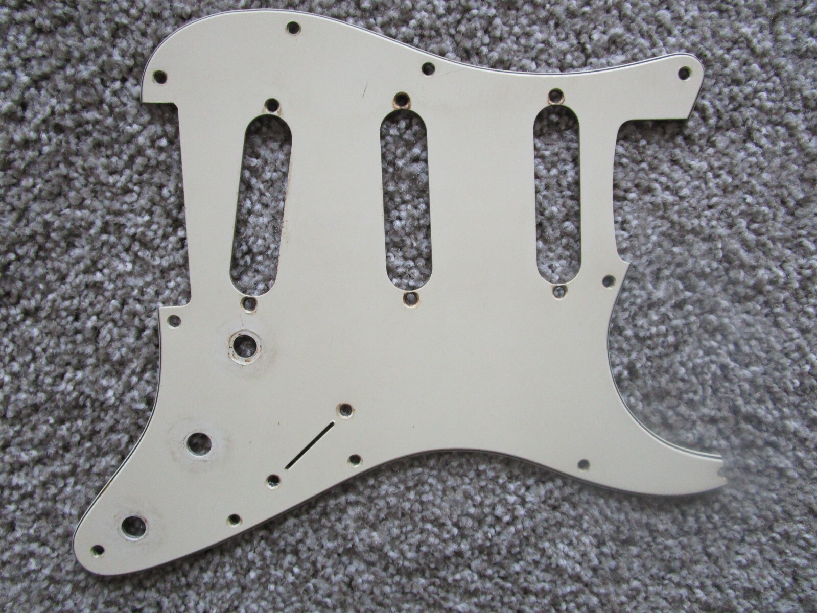 fender 1973 ピックガード 1973 1974 1975 Fender Stratocaster guitar pickguard white | eBay