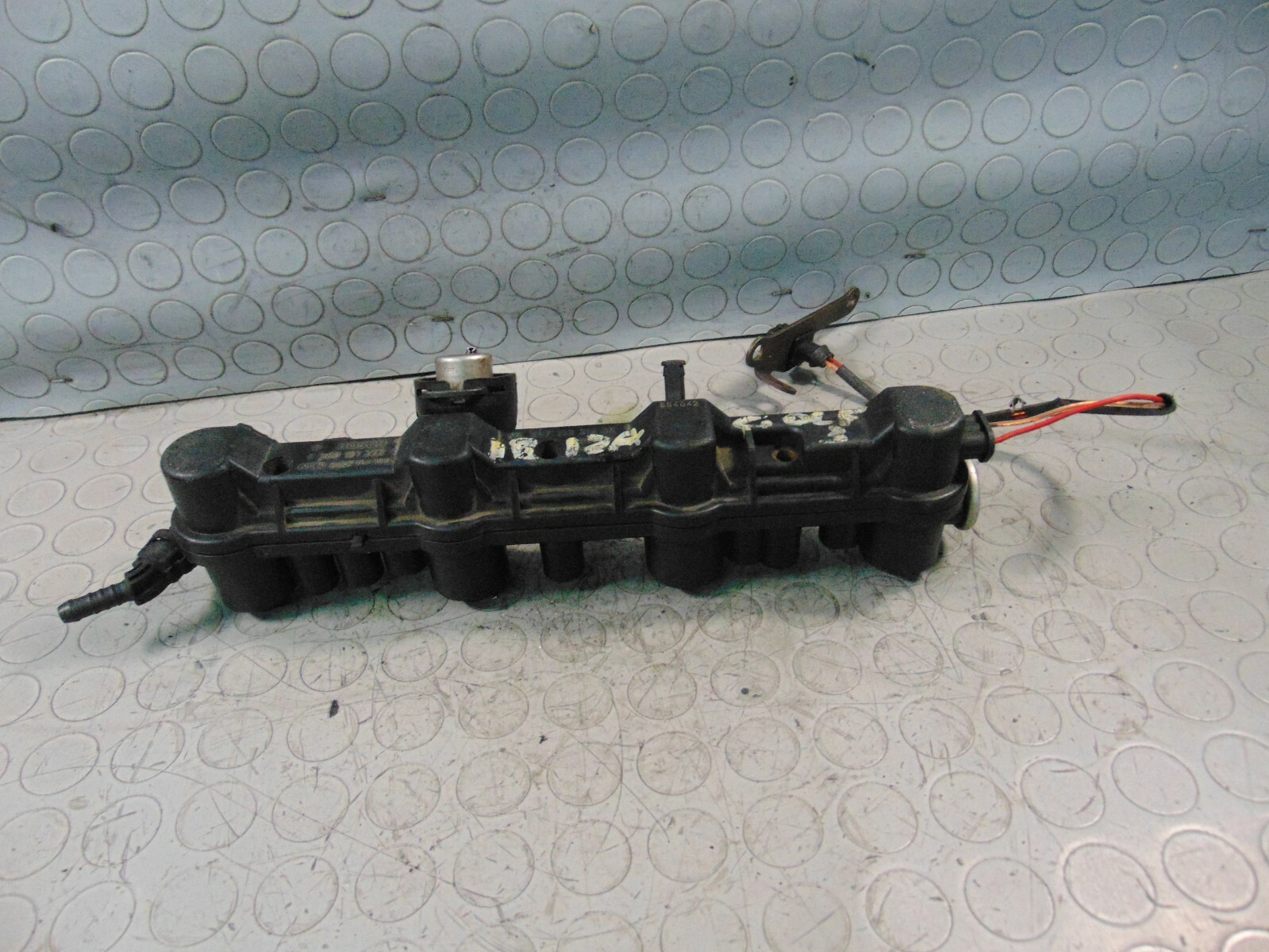 Rail flauto iniezione SEAT IBIZA GOLF 3 0280151023 037133313AN