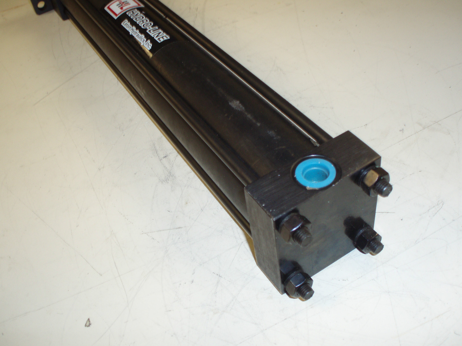 EATON HYDROLINE HYDRAULIC CYLINDER P/N HR5F2X14 STROKE 14" BORE 2