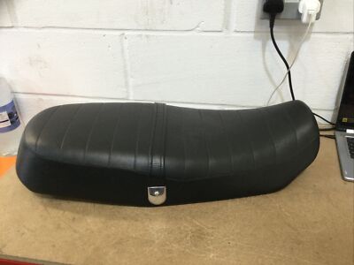 triumph thunderbird 900 seat