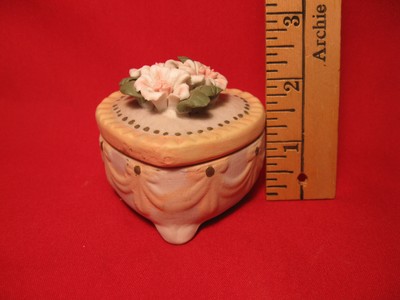 Ceramic Heart Shaped Trinket Box