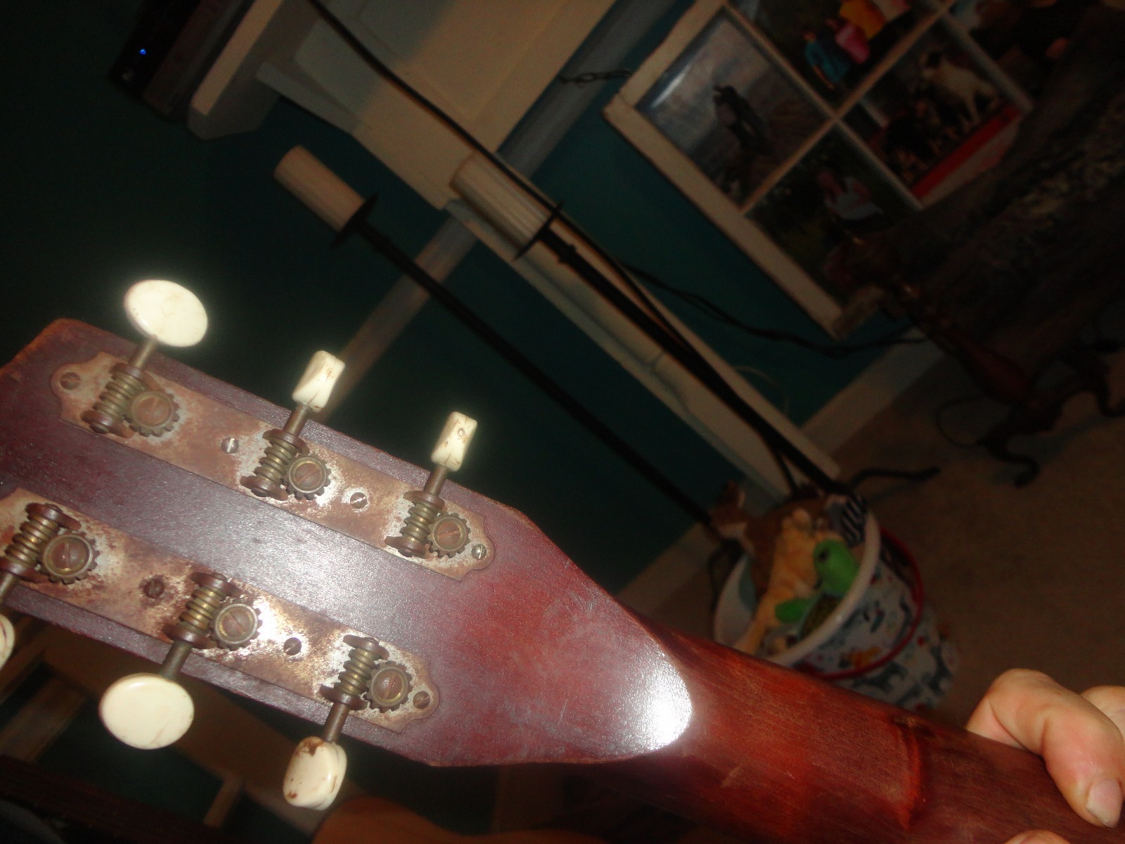 Wooden Vintage Silvertone Parlor Guitar