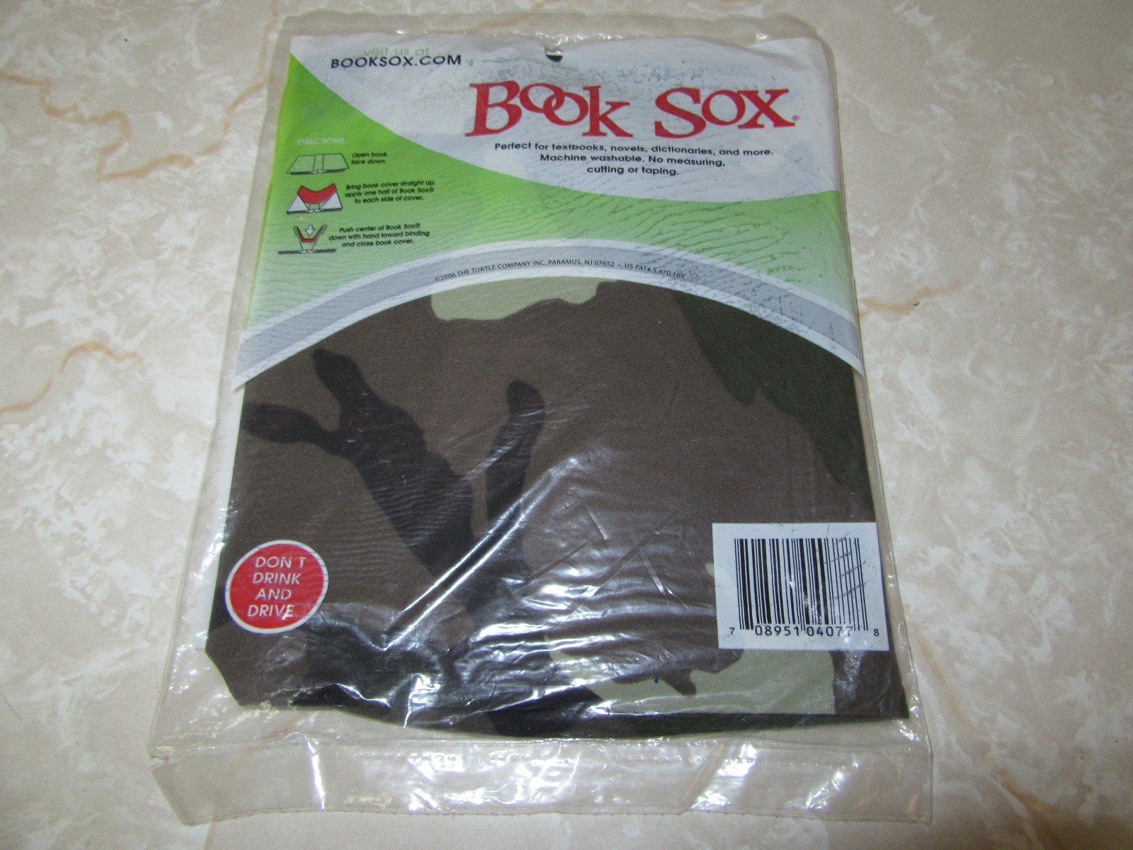 The Original Book Sox Stretchable Fabric Book Cover Jumbo Print Camo Sealed New
