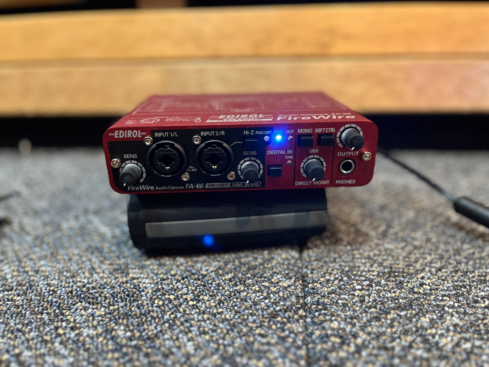 Edirol Roland Audio Capture FA-66 6-Channel Portable