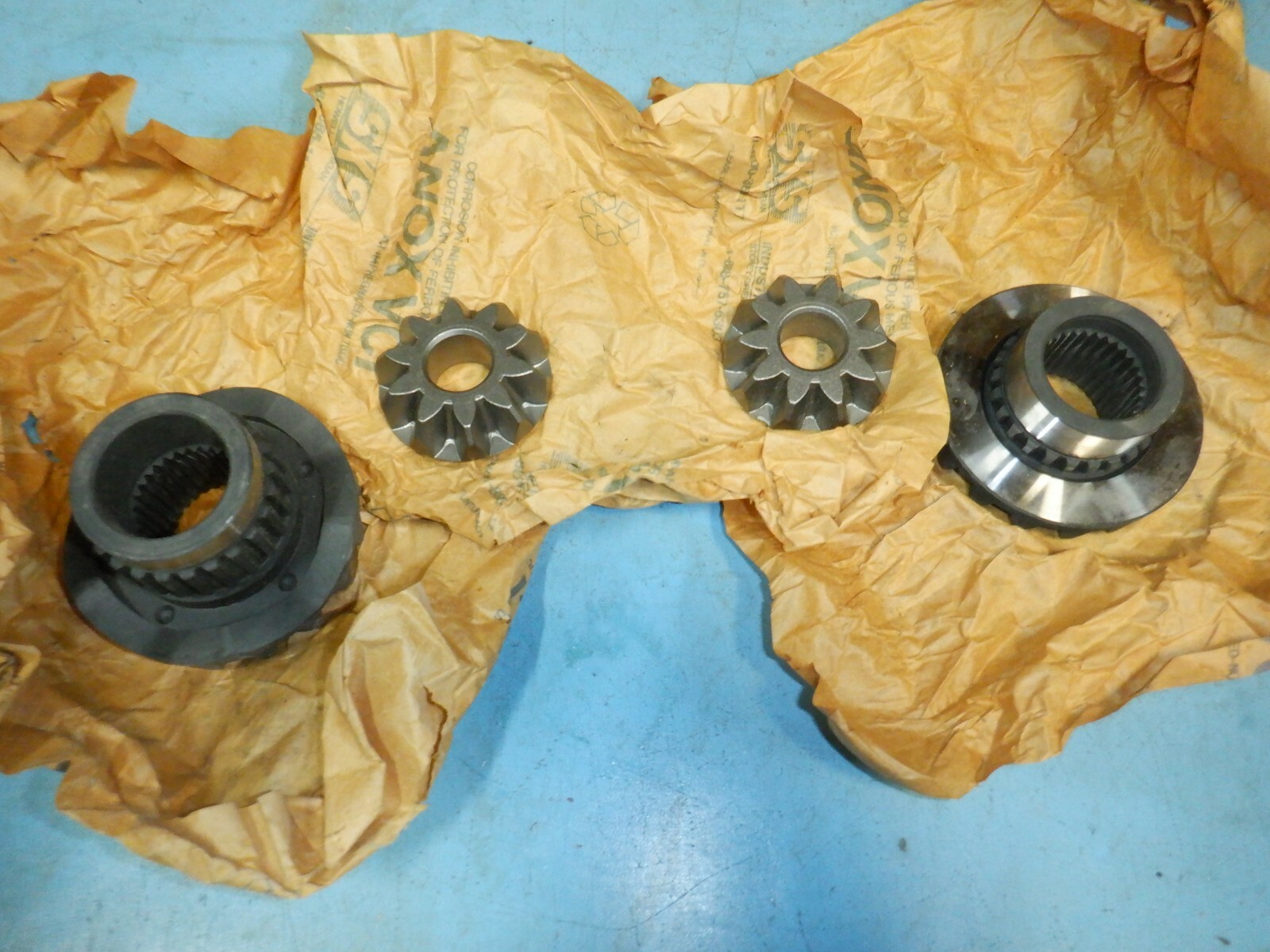 NOS GM 12471405 GEAR KIT DIFF REBUILD | eBay