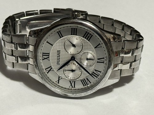 Pulsar by Seiko Men's Stainless Steel White Dial 42mm Watch