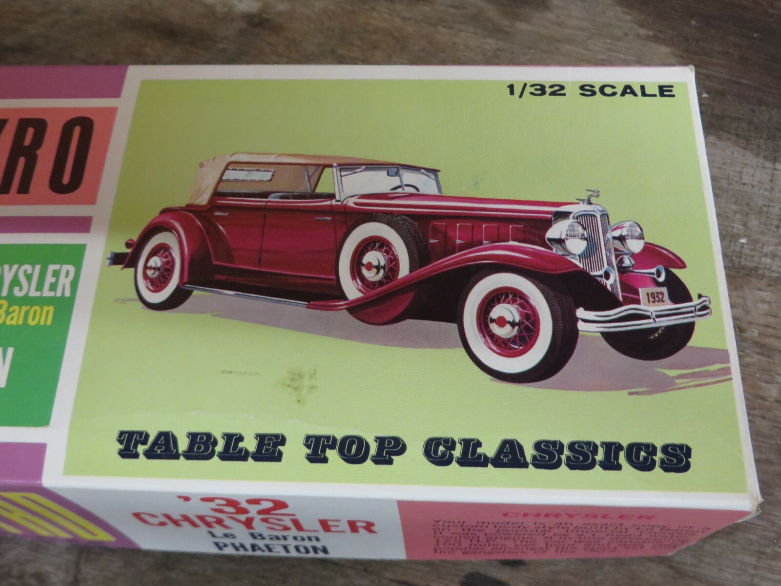 Vintage 1966 Pyro 1/32, '32 Chrysler LeBaron Phaeton plastic model kit C413-125