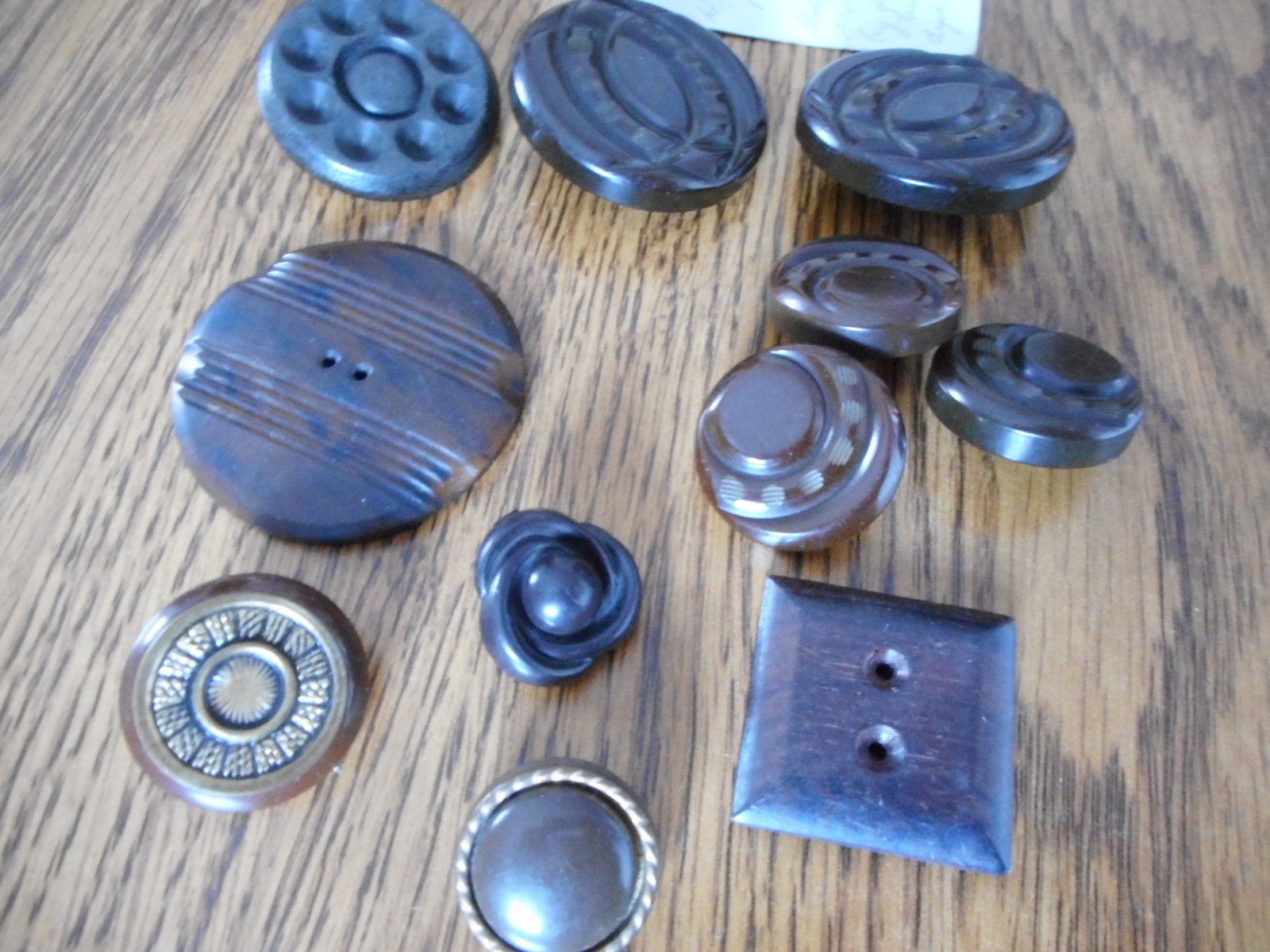 VINTAGE Large BUTTON LOT 11 Unusual BROWN SQUARE Coat +