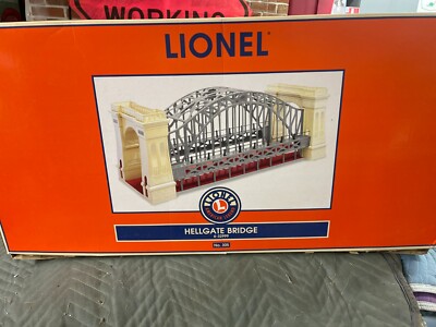Lionel 6-32999 Lighted Cream & Red No. 305 Hellgate Bridge O Gauge w/Box -  NEW