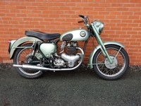 BSA A7 Shooting Star 650cc 1955 V5C & Green Log Book - ride & restore