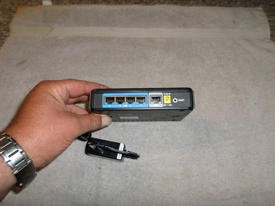 D-Link EBR-2310 4-Port 10-100 Wired Router