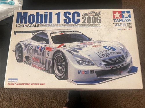 タミヤ Mobil 1 SC 2006 1/24 スポーツカーシリーズ Tamiya Mobil 1 SC 2006 Sports Car Series 1:24 Scale Model