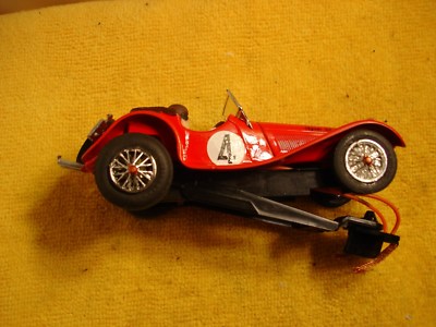 Vintage Jaguar SS-100 slot car 1/32 offered by MTH