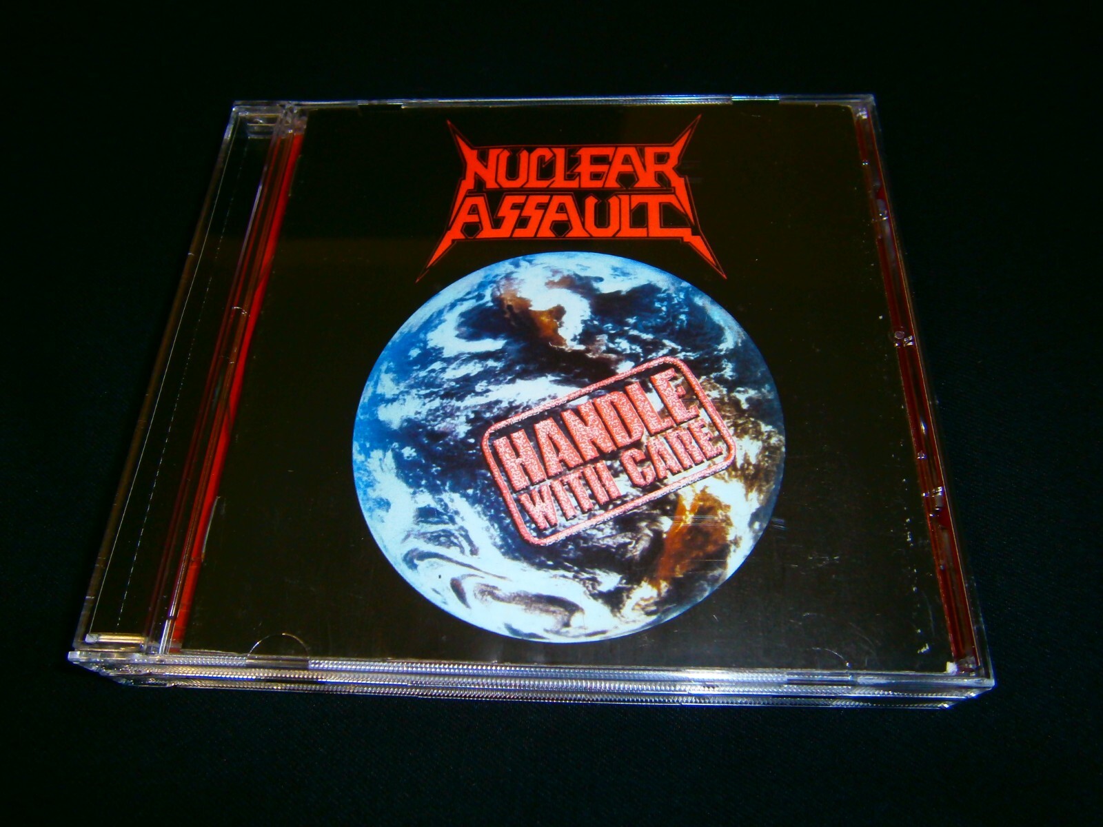 Nuclear Assault – Handle With Care LTkzNjcuanBlZw.jpeg