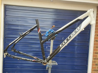 LADIES HYBRID CARRERA CROSSFIRE 1 20" FRAME FOR 700C/28" WHEELS DISC OR V-BRAKE