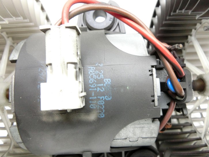 Mercedes Vito W639 10-14 Gebläsemotor Lüftermotor Heizungsgebläse  - Bild 4