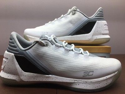 grey and white basketball shoes