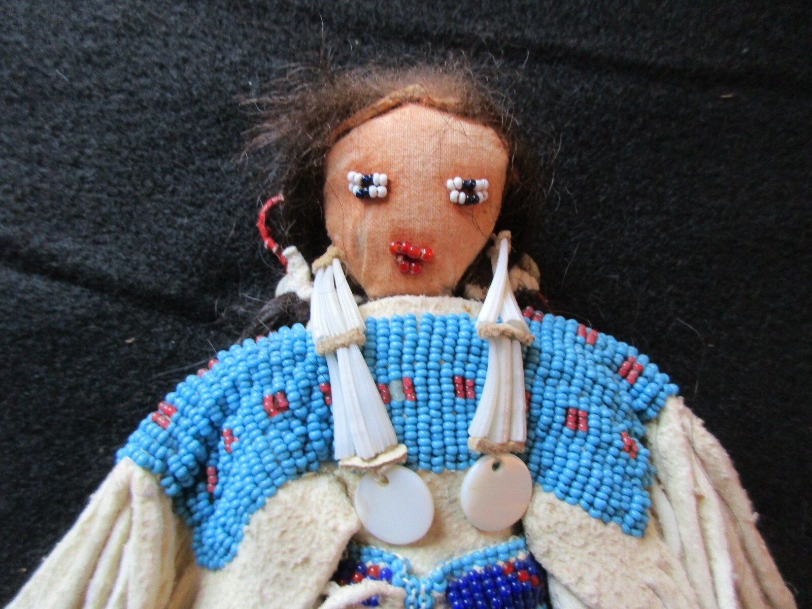 NATIVE AMERICAN BEADED LEATHER DOLL, SOUTH DAKOTA COLLECTOR  SD-0224*08220