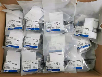 1pcs Omron E2E-X10F1-Z  Proximity Sensor