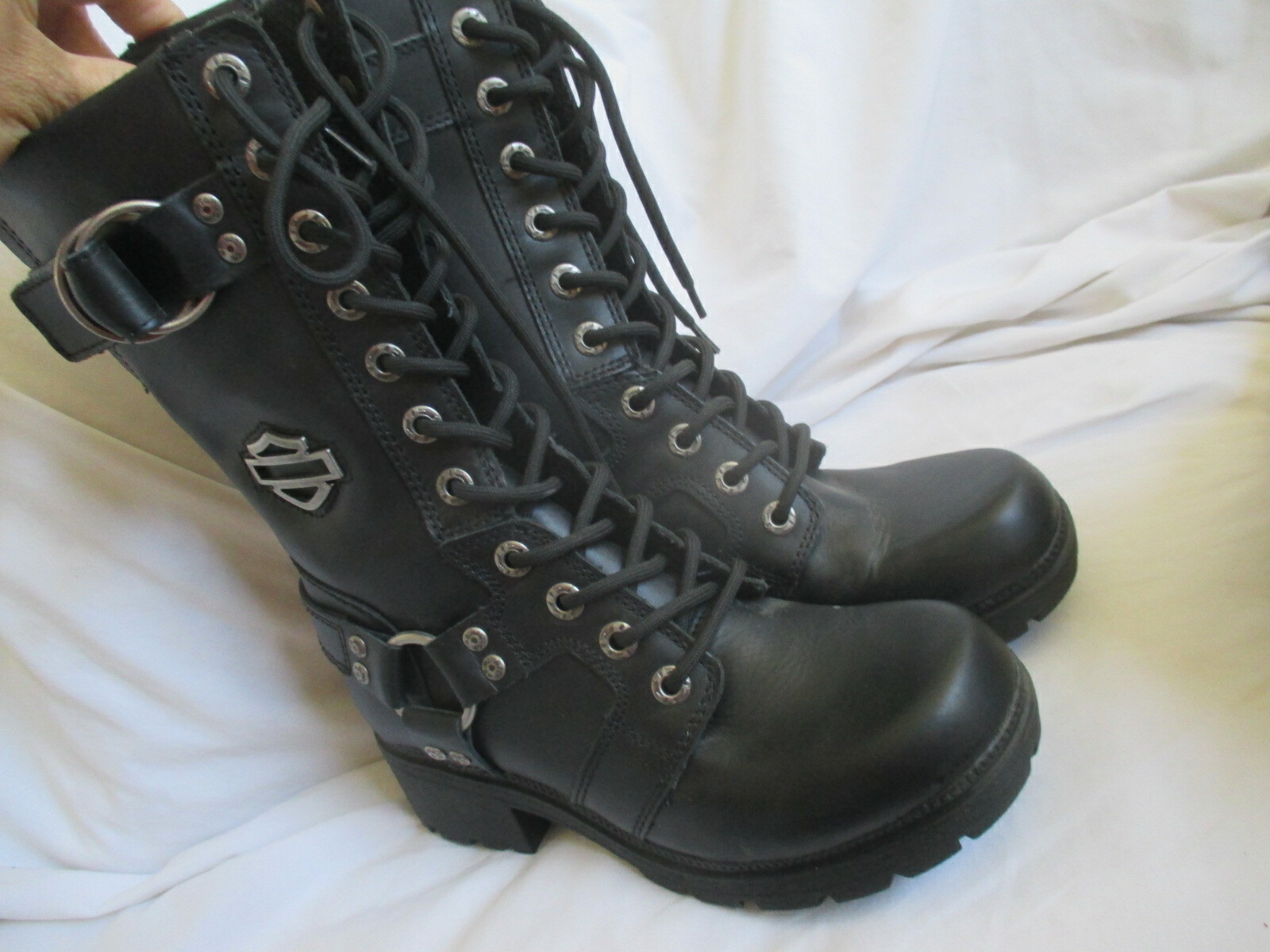 womens boots size 8.5