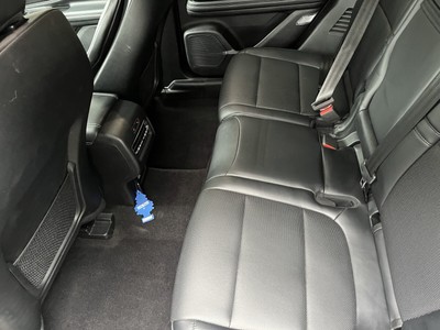 image 3 of interior