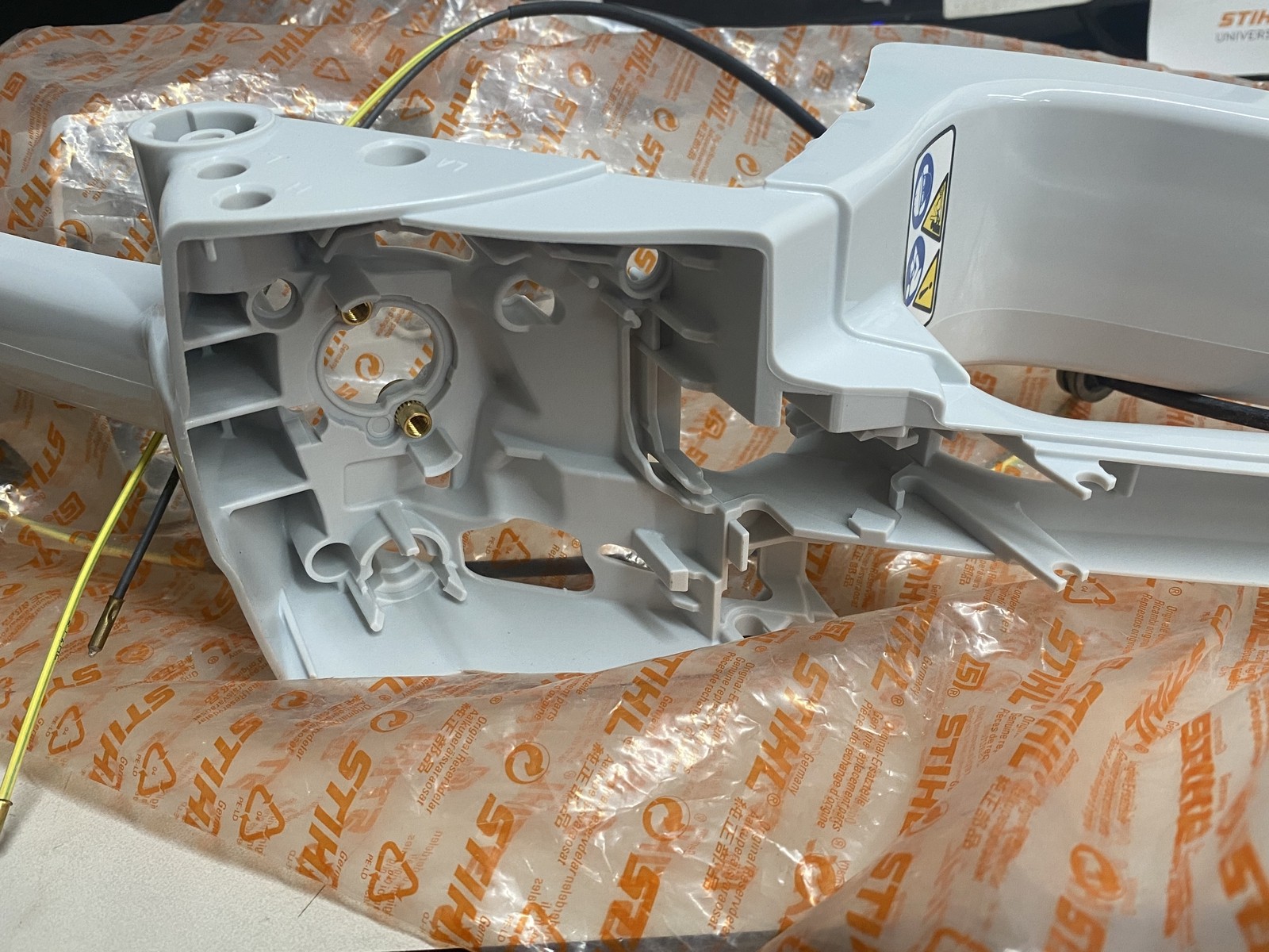 STIHL OEM HANDLE HOUSING 1145 790 1050 FOR MS201C MS201 C-E MS 201 CE - Picture 2 of 5