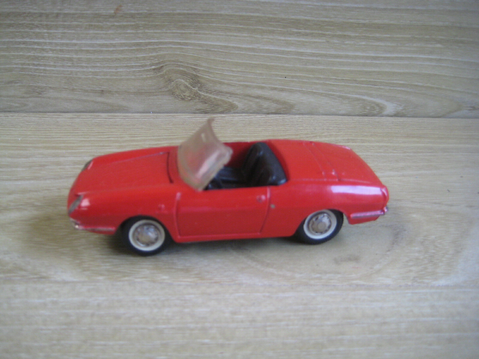 1/40 ヨネザワ ダイヤペット フィアット 850 スパイダー