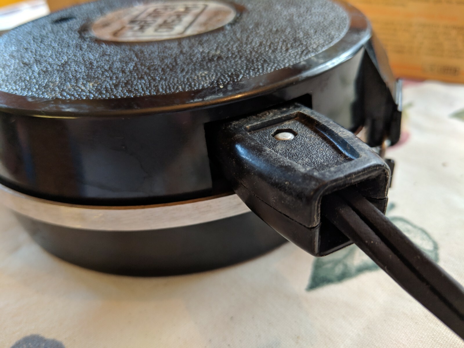 Vintage Presto Burger Hamburger Cooker 02/MB1 w/original box & instructions