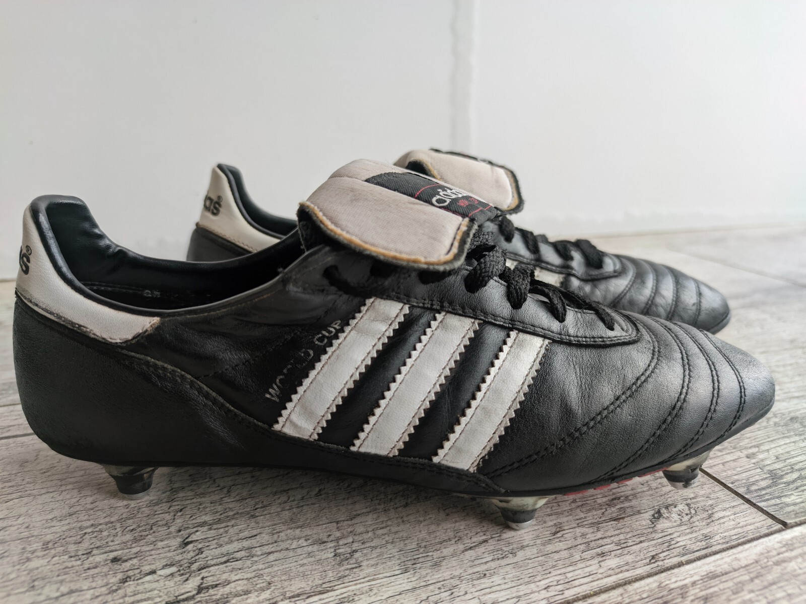 adidas boots vintage