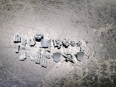Games Workshop Warhammer 40k Space Marine Dark Angel Misc Bits Terminators 1of2