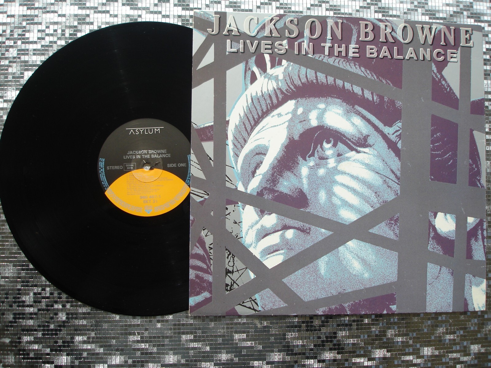 Jackson Browne ~ Lives In The Balance ~ Vintage UK IMPORT LP