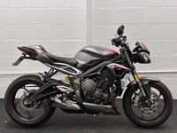 TRIUMPH STREET TRIPLE RS ** HEATED GRIPS - FULL HISTORY - 12 MONTHS MOT **