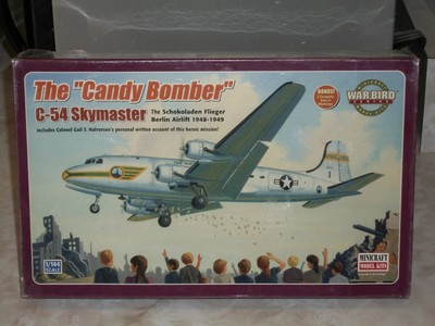 Minicraft 1/144 Scale C-54 Skymaster The Candy Bomber Factory Sealed