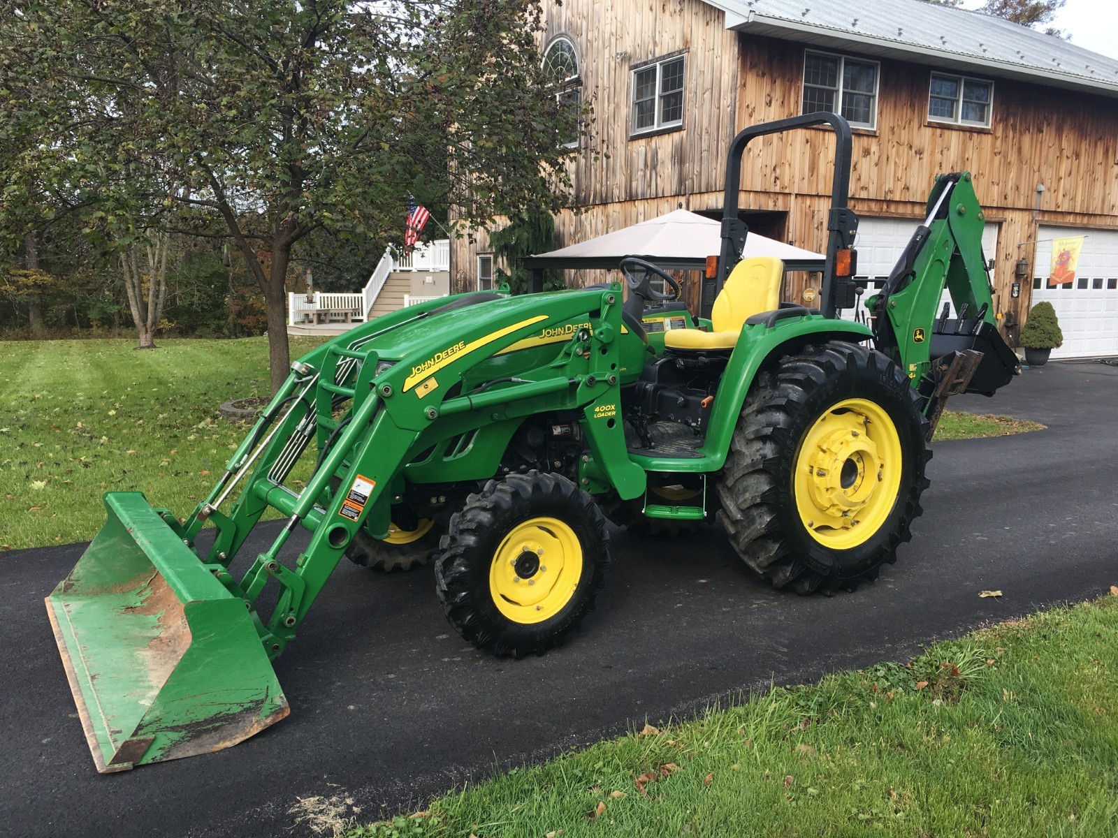 John Deere 4320 Diesel Tractor, 48 HP, 257 Hrs, 4x4, Hydro, Loader & Backhoe