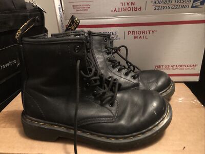 Dr Martens Air Wair Shoes With Bouncing Soles Zipper 1460J Kids Size 1