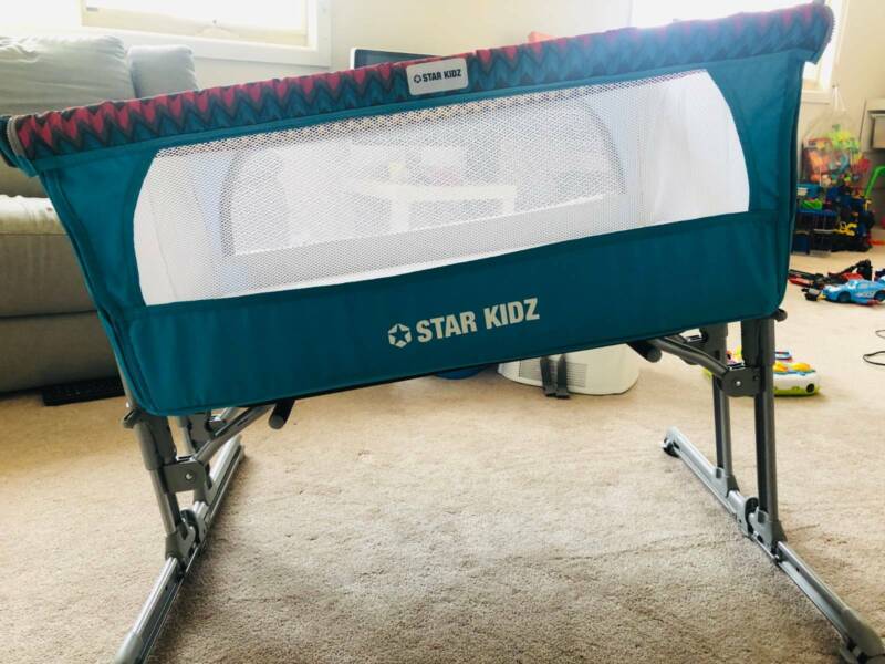 star kidz vicino deluxe baby bedside bassinet