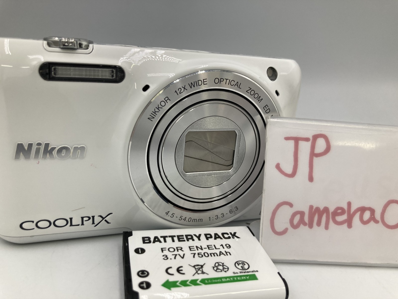Nikon COOLPIX S6600ホワイト Nikon COOLPIX S6600 White With 4GB Sdhc Card Digital Camera