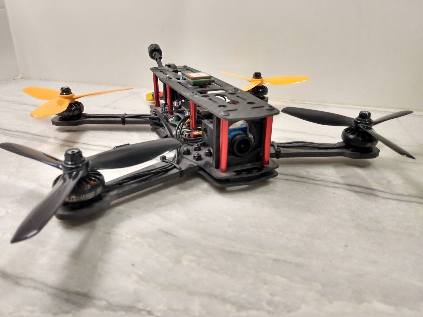 FPV ドローン　freestyle s-l400.jpg